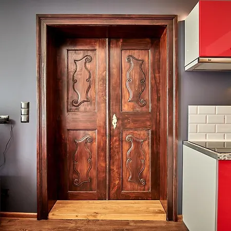 - Na Kowarskiej Starowce *