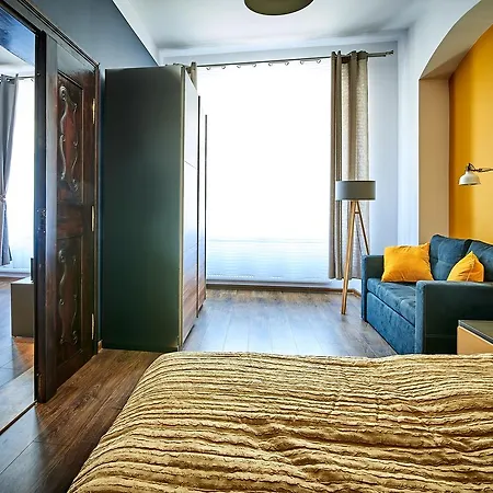 - Na Kowarskiej Starowce Apartment