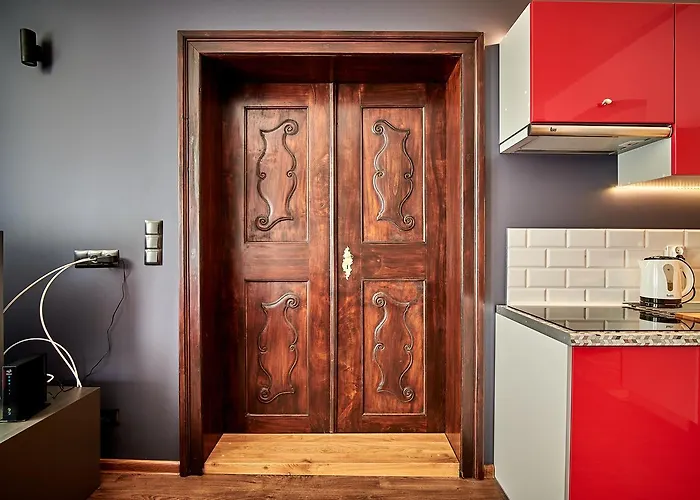 - Na Kowarskiej Starowce *